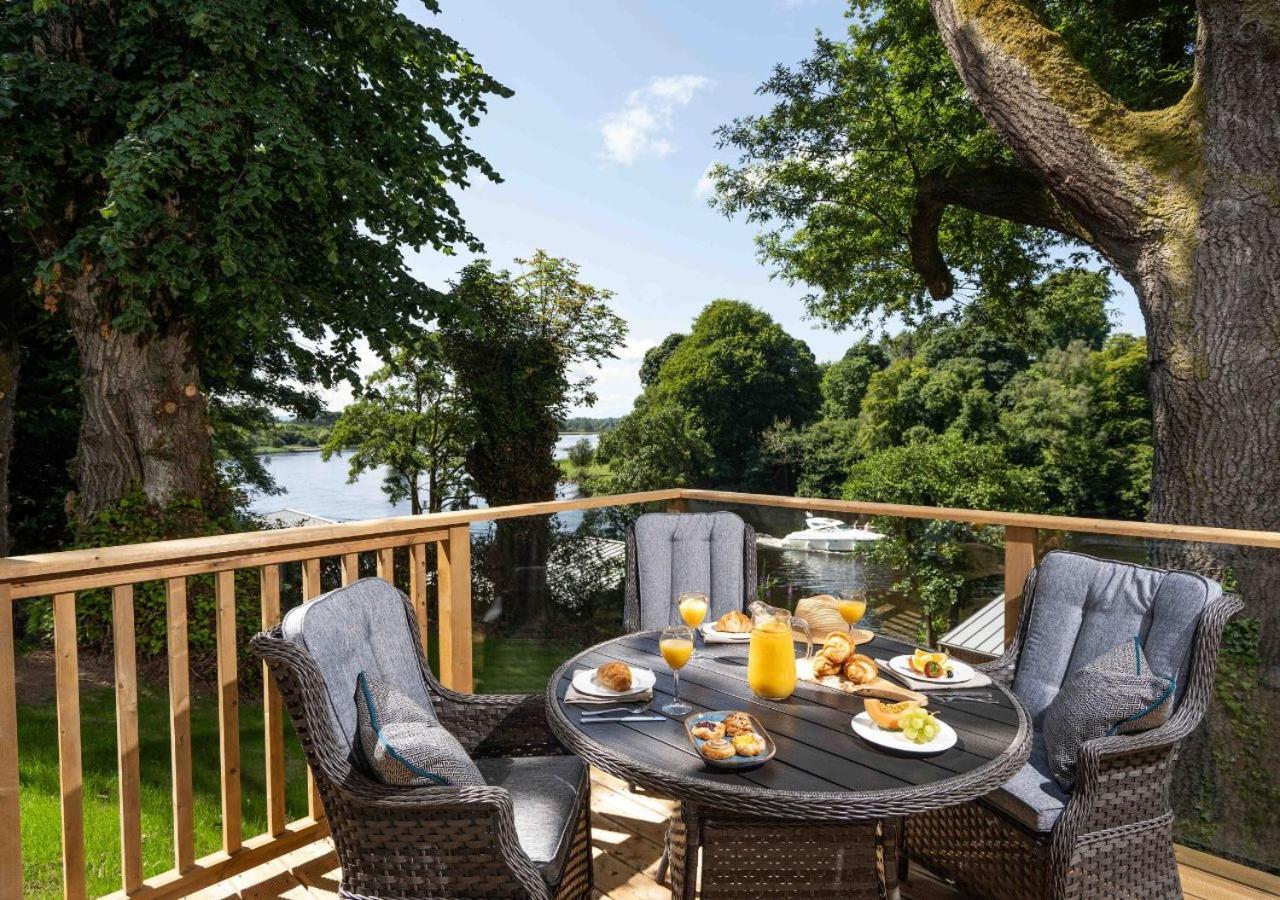 Killyhevlin Lakeside Hotel & Lodges Enniskillen Exterior foto