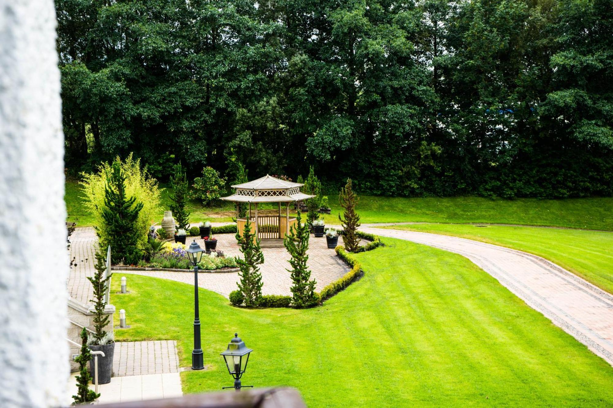 Killyhevlin Lakeside Hotel & Lodges Enniskillen Exterior foto