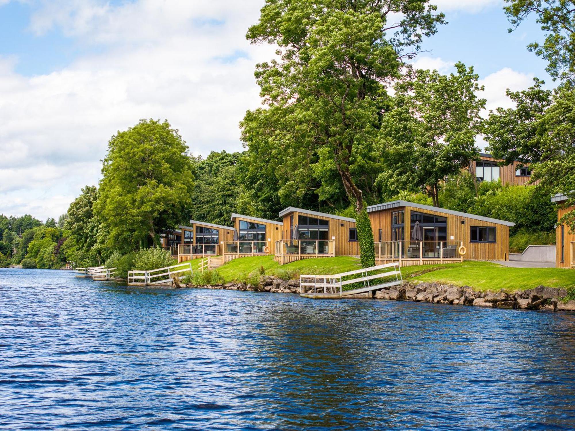 Killyhevlin Lakeside Hotel & Lodges Enniskillen Exterior foto