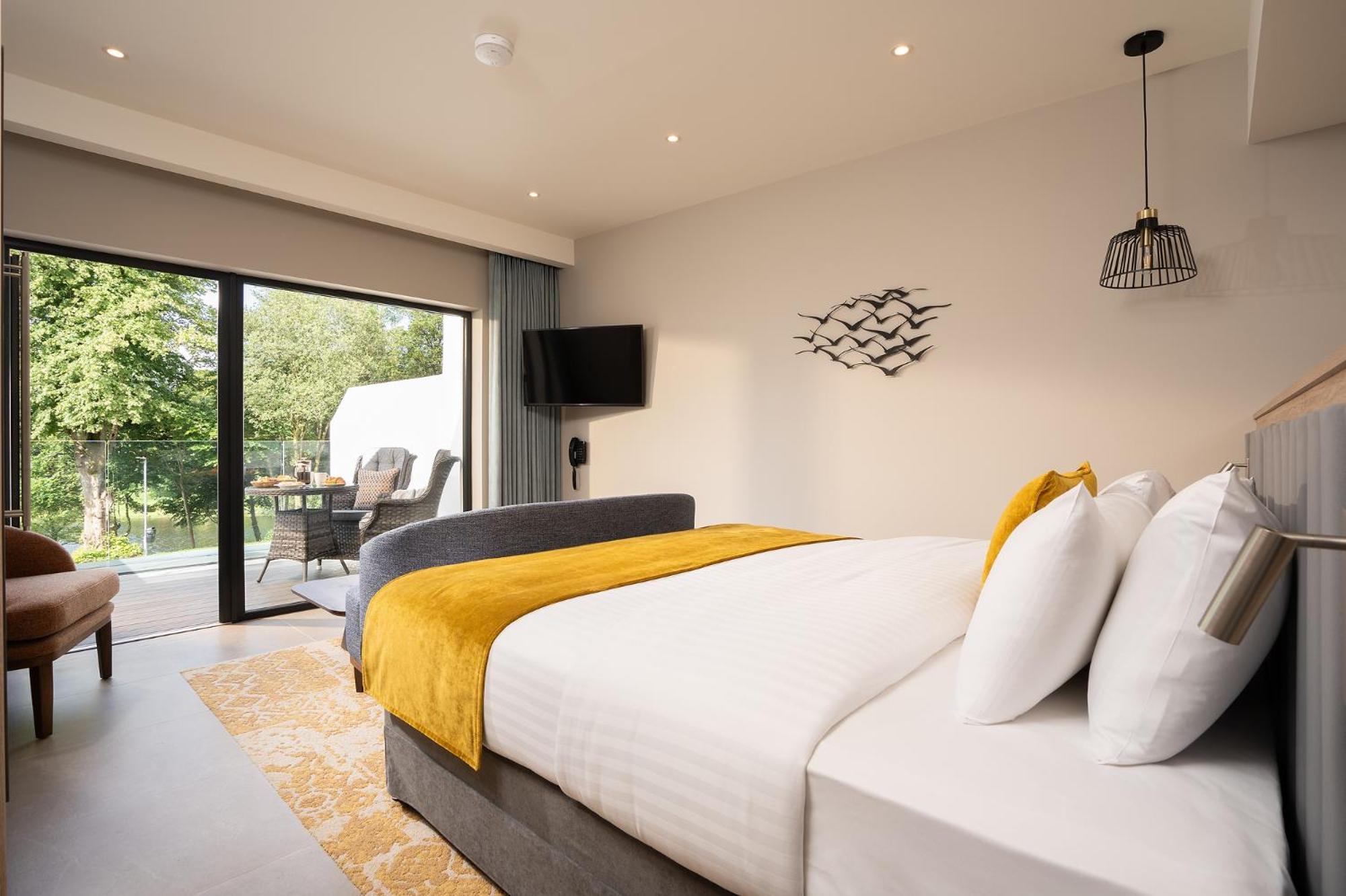 Killyhevlin Lakeside Hotel & Lodges Enniskillen Exterior foto