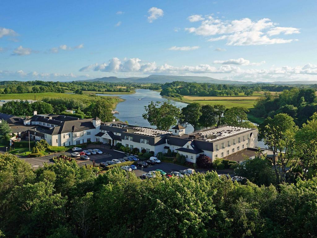 Killyhevlin Lakeside Hotel & Lodges Enniskillen Exterior foto